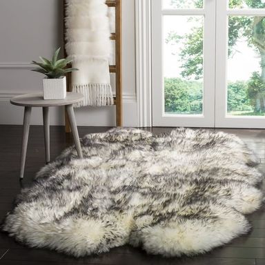SAFAVIEH Handmade Natural Sheepskin Leanca 3.4-inch Thick Rug - Bed Bath & Beyond - 20602775