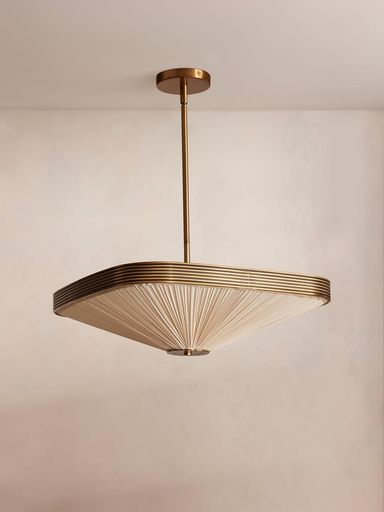 Attlee Pendant, US