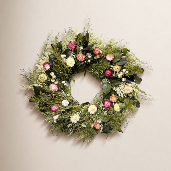 Preserved Leaves and Strawflowers Wreath