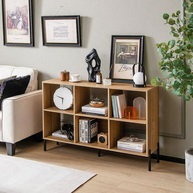 Arntraud Bookcase
