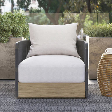 Kielah Woven Rope Outdoor Swivel Chair Sofa 360 Degree Rotatable Coastal Patio Armchair