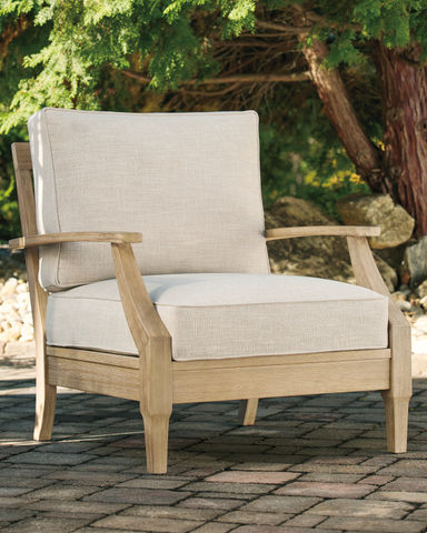 Arikka Eucalyptus Premium All-Weather Wicker Outdoor Lounge Chair