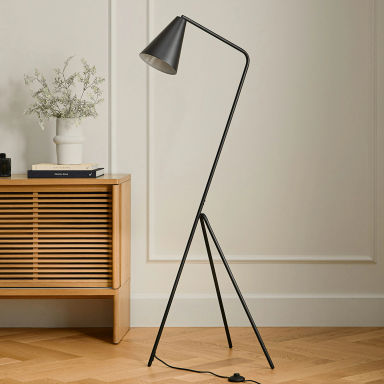 Gira Floor Lamp - Matte Black