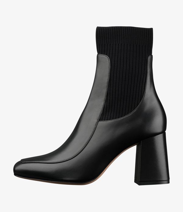 Dorothée Chelsea boots