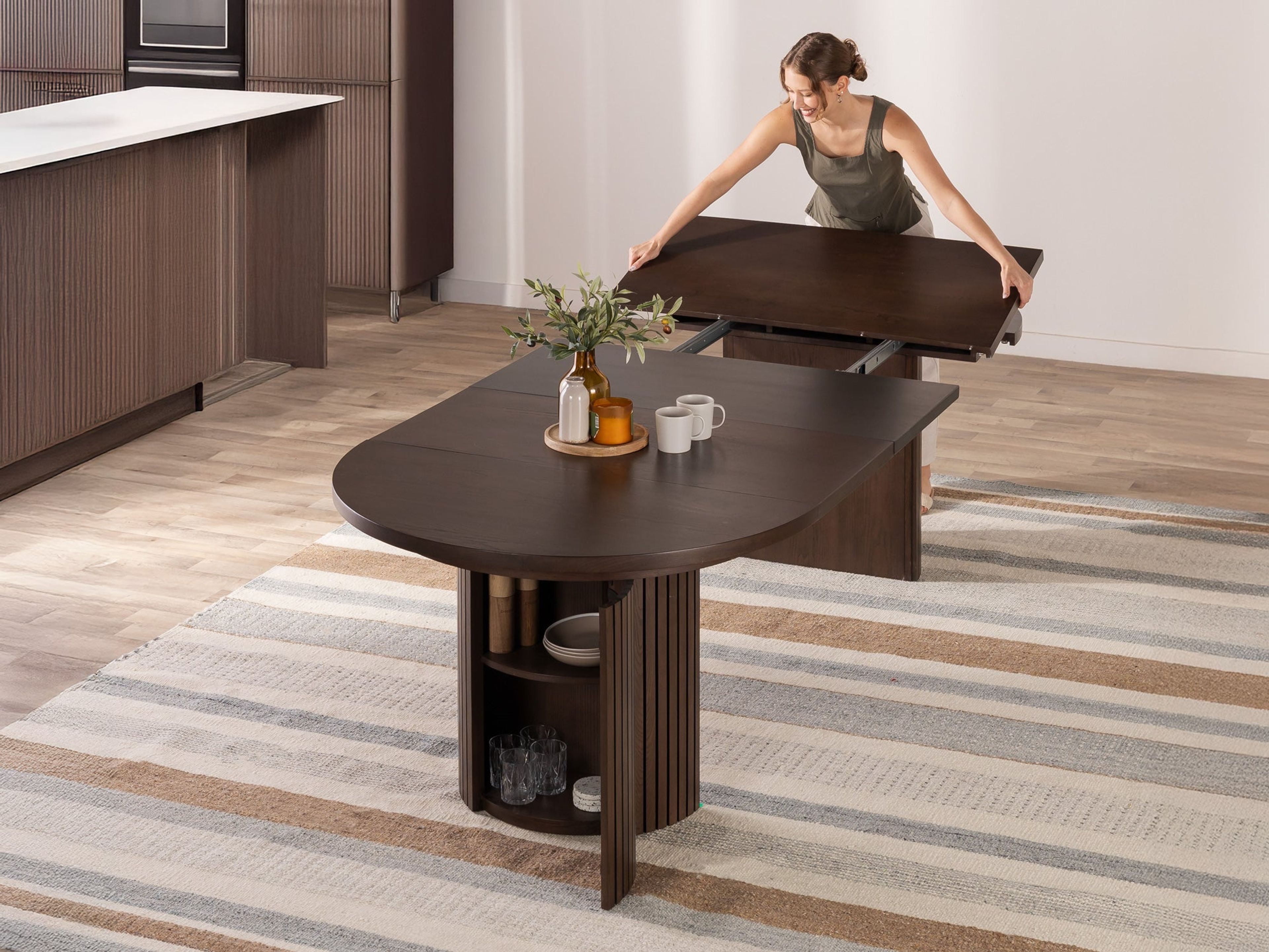 Expandable Transformer Round Dining Table | Seats 4-12