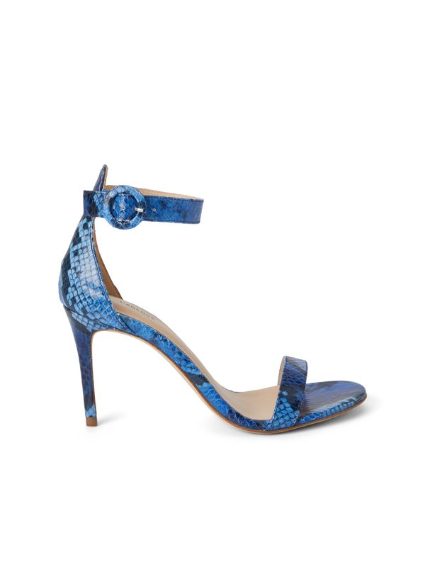 Gisele Sandal