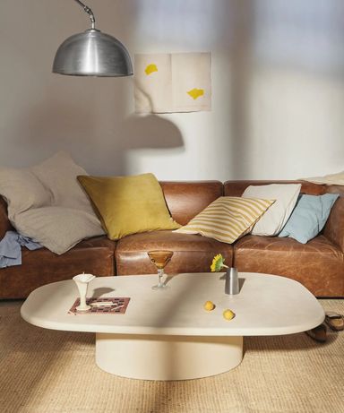 Länglicher Couchtisch aus Mikrozement Lira (135 cm)