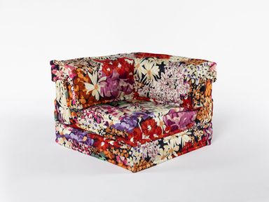 Mah Jong Corner Seat Lobelia 159