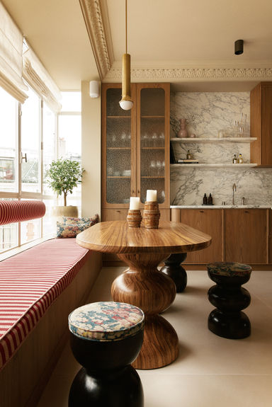 Table à diner Baya par Romie Objetti