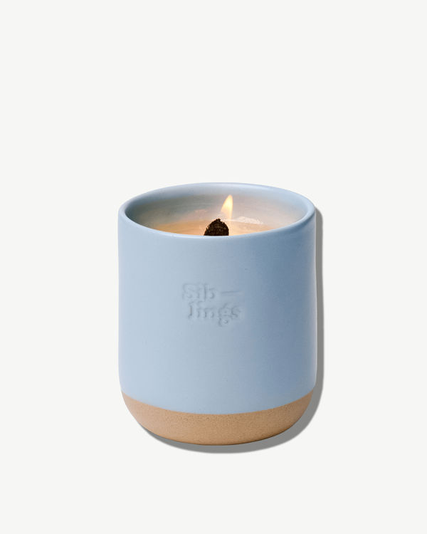 Forever Candle No 05 — Clove, Lavender, Cedarwood