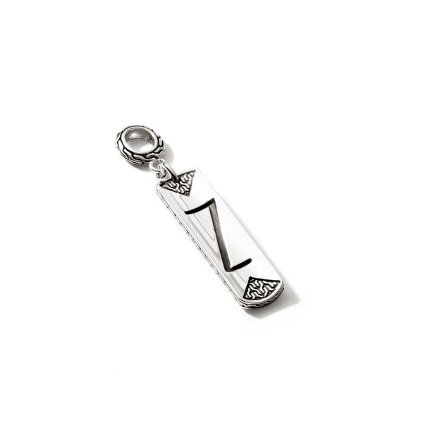 Initial Amulet|HB900892