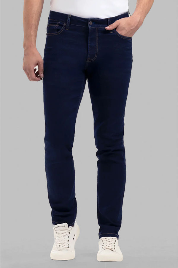 Performance Denim // DARK WASH INDIGO