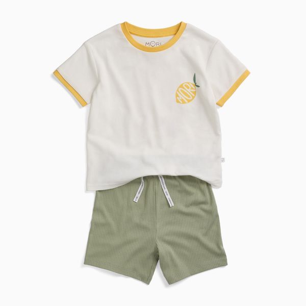 Squeeze of Sunshine Oversized Tee & Ribbed Shorts Outfit