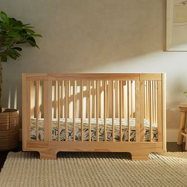Yuzu 8-in-1 Convertible Crib with All-Stages® Conversion Kits