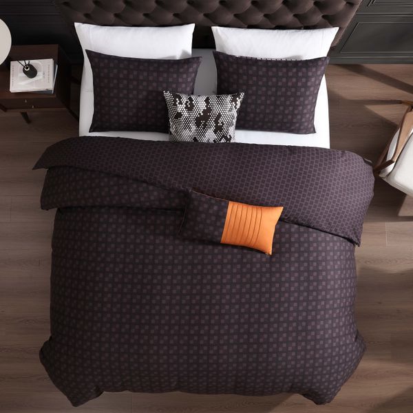 Latest Bedding Linear Luxe 5 Piece Reversible Comforter Set