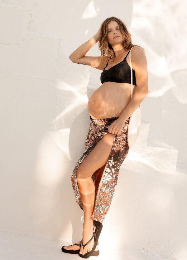 The Callie Floral Linen Sarong