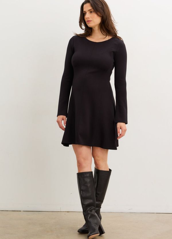The Seamed Stretch Desk-To-Dinner Dress