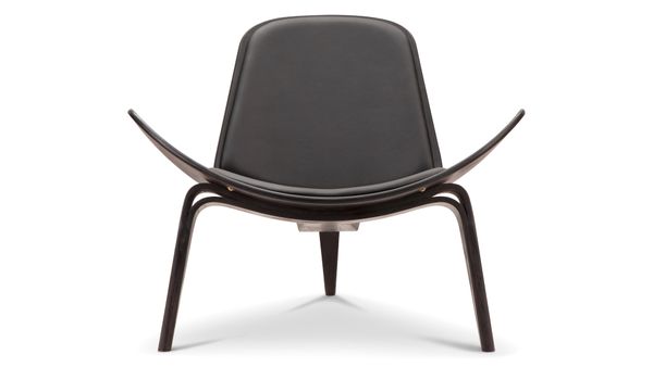 Shell - Wegner Shell Lounge Chair, Black and Black Premium Leather