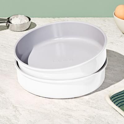 9" Circle Pan Duo In White | Non-Stick, Non-Toxic, Easy To Clean, Scratch Resistant Ceramic Bakeware | Oven Safe & Durable | Caraway