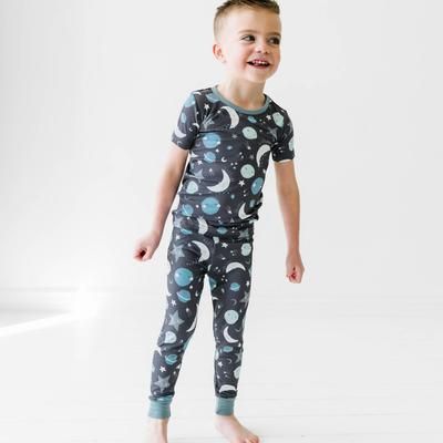 Blue To the Moon & Back Two-Piece Short Sleeve Pajama Set - 12-18 months