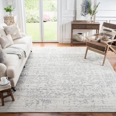 Safavieh Madison Cicely 8' x 10' Area Rug, Silver/Ivory