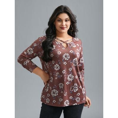 Plus Size Notched Collar Floral Crisscross T-Shirt Scarlet Women Casual Cut-Out Natural Flowers Notched collar Everyday T-shirts BloomChic 14-16/1X