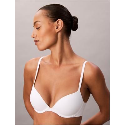 Calvin Klein Women's Perfectly Fit Push Up Plunge Bra in White 79% Reprocessed Nylon/21% Elastane