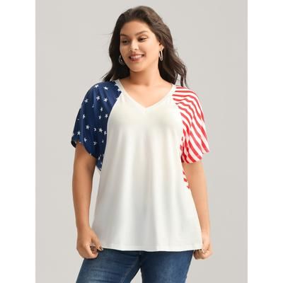 Plus Size American Flag Print V-Neck T-Shirt WhiteSmoke Women Contrast Country V-neck Everyday-Casual T-shirts BloomChic 18-20/2X