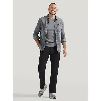 Lee Extreme Motion Straight Cargo Pants Black (Size 38 x 29)
