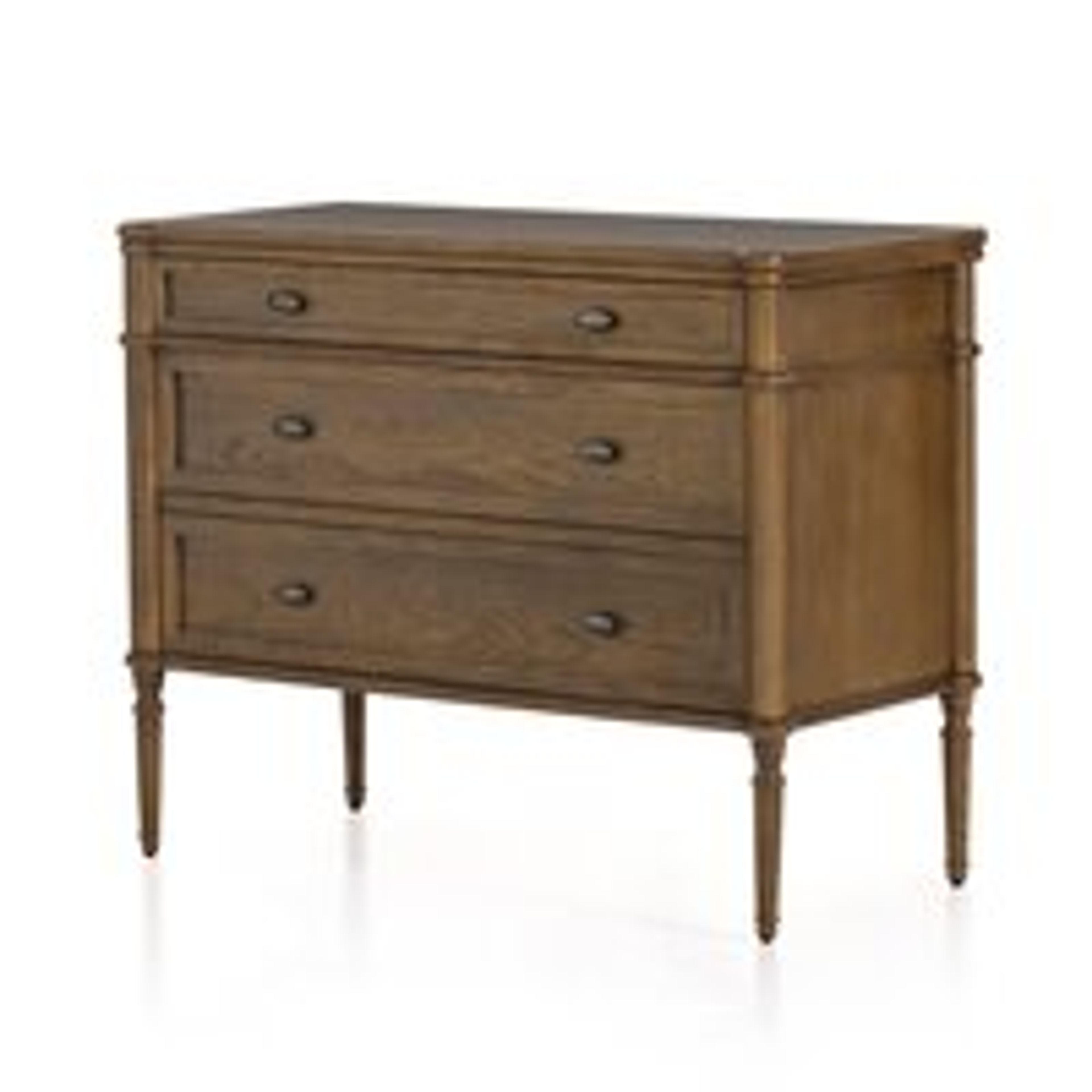 Toulouse Chest - Elegant Oak Bedroom Storage