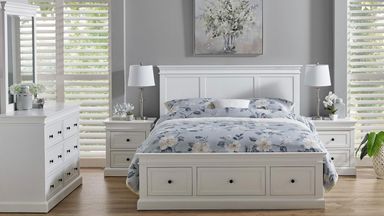 Spencer 4-Piece White Bedroom Suite with Dresser and Mirror - Queen