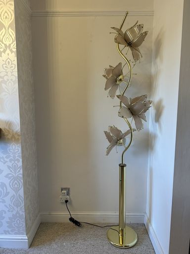 Vintage Floor Lamp Lotus Flower Italian Glided Design Gold Metal Crystal 1970’s