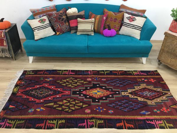 Burgundy rug, Oushak rug, Ethnic rug, Kilim rug, Vintage rug, Bohemian rug, Area rug, 3.7 x 7.5 ft, Home decor, RK 8119