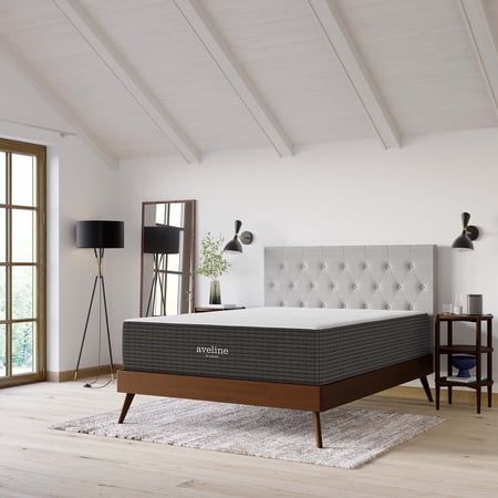 Modway Aveline 14  Modern Style Memory Foam King Mattress in White
