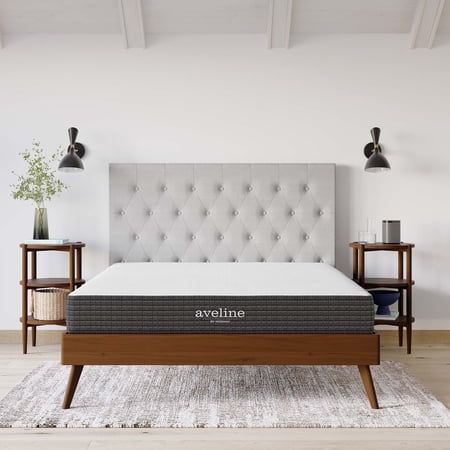 Modway Aveline 8  Modern Style Memory Foam King Mattress in White