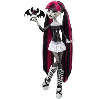 Monster High Doll with Posters, Draculaura in Black and White