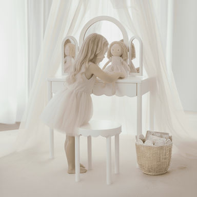 Mainstays Kids Scallop Vanity and Stool Set