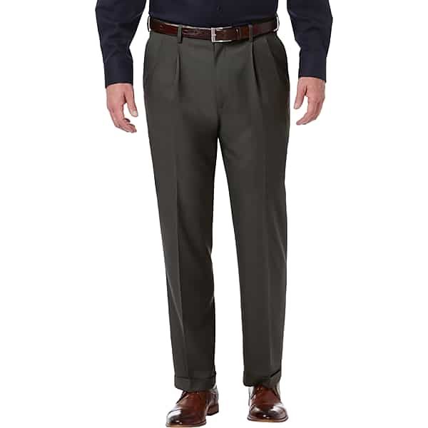 Haggar Men's Premium Comfort Classic Fit Pleat Front Pant Charcoal Gray - Size: 38W x 30L