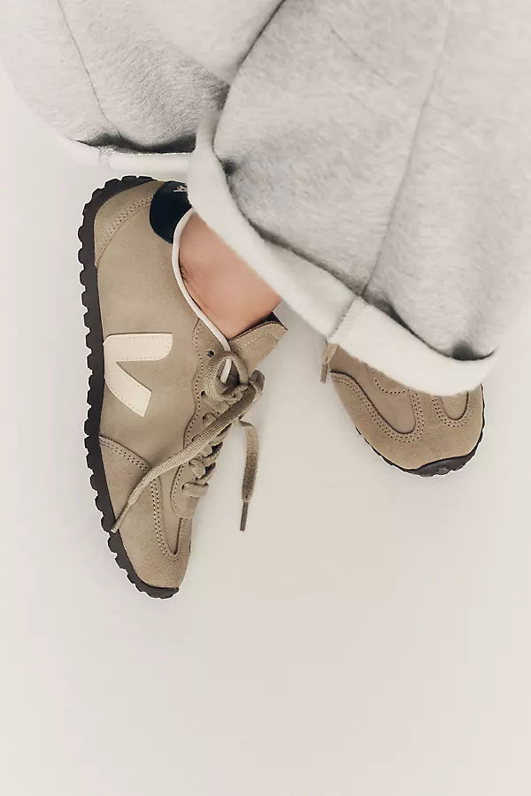 Veja GT Trainer Sneakers