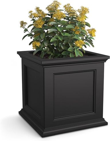 Amazon.com: Mayne Fairfield 20-Inch Square Planter – Self-Watering, Weather-Resistant Planter for Flowers – Durable Outdoor Design for Patio, Porch, or Entryway