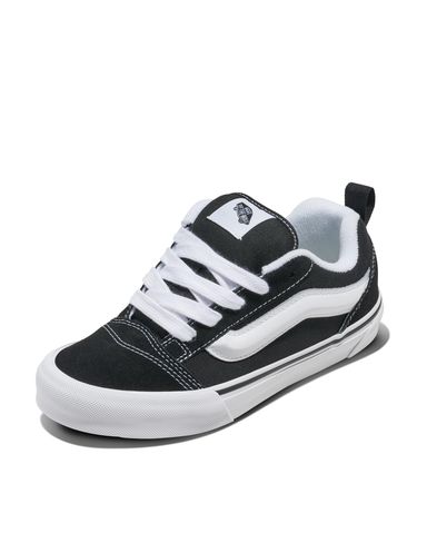 Vans Unisex-Child Knu Skool Skate Shoe 5.5 Big Kid Black/True White