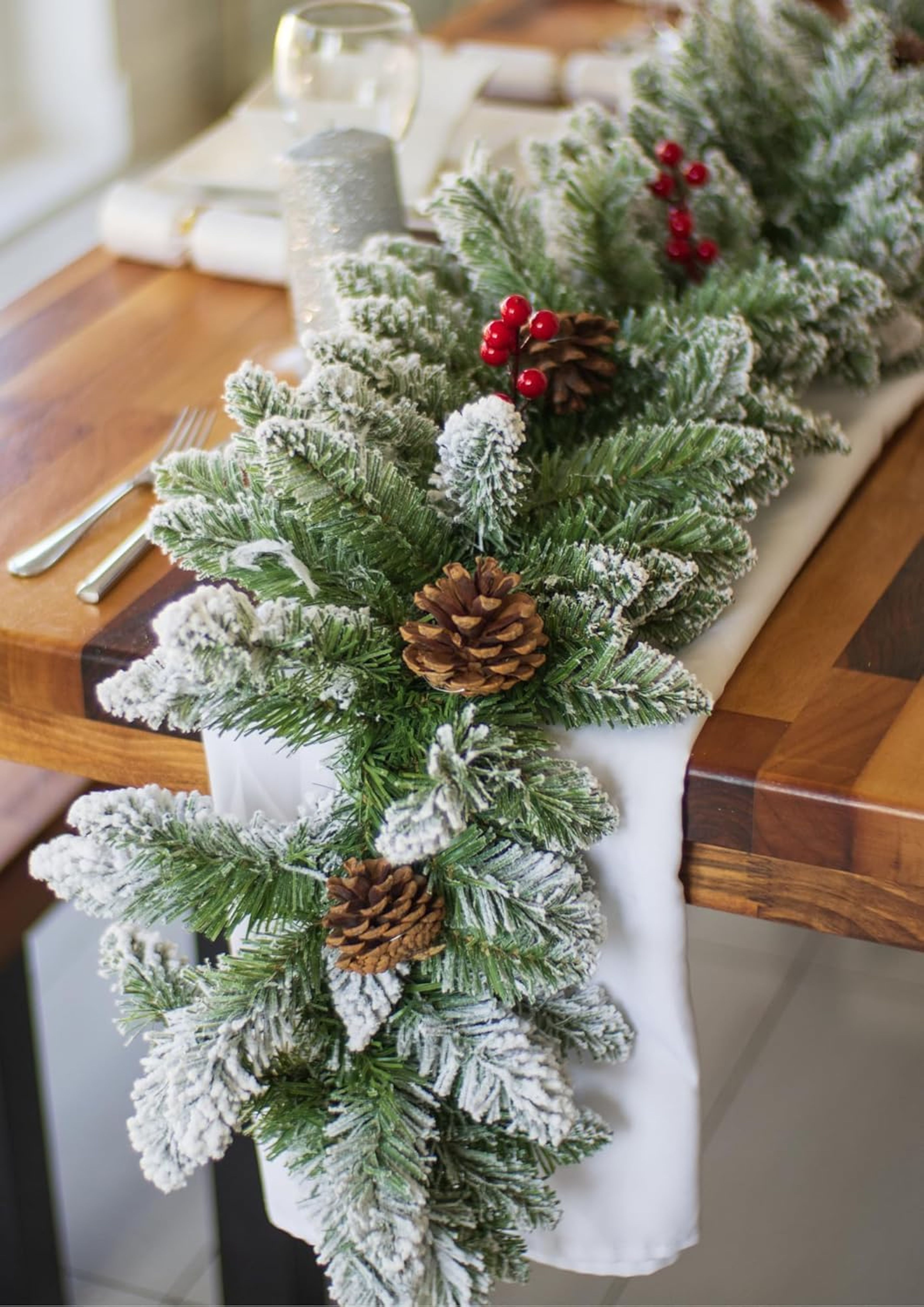 9ft Snow Flocked Christmas Garland - Frosted Pine for Fireplace