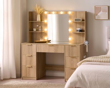 AMERLIFE 47.2" Fluted Vanity Desk with Mirror and Adjustable LED Lights, Large 7 Drawers Makeup Table with Glass Top and Charging Station for Women and Girls, Bedroom or Dorm, Natural Oak Natural Oak 47"