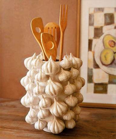 Garden Garlic Ceramic Vase | Ruthanntooke