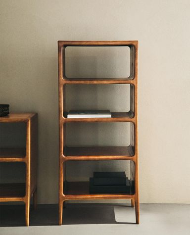 HIGH HONEY OAK BOOKCASE