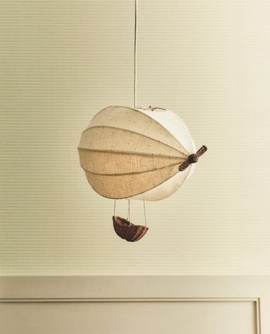 CHILDREN’S ZEPPELIN CEILING LAMPSHADE