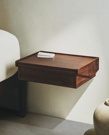 FLOATING BEDSIDE TABLE
