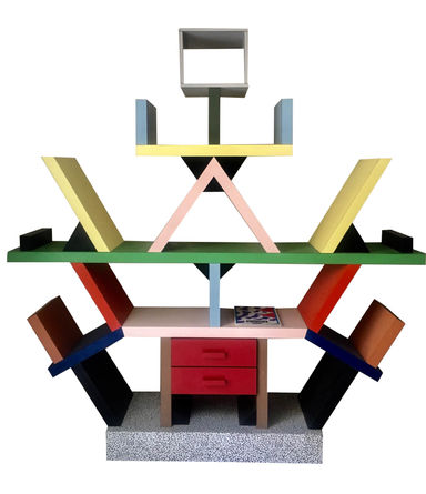 Libreria Carlton di Ettore Sottsass per Memphis Milano, anni &#039;80