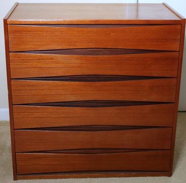  Skeie & Co Mid Century Modern Scandinavian 6 Drawers Dresser